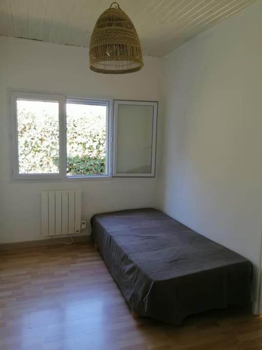Maison T3 Avec Vue Au Bord De L'Etang Istres Exteriér fotografie